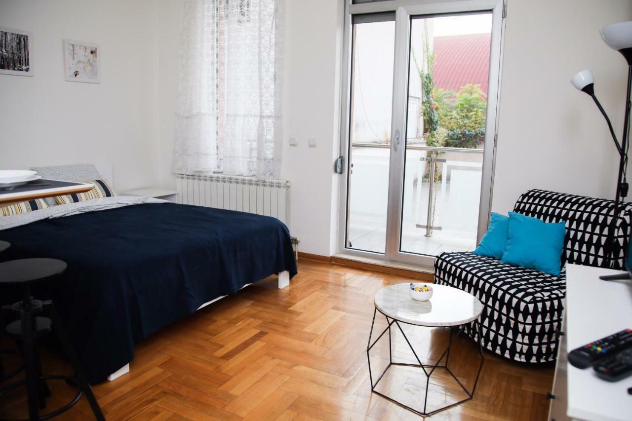 Apartament Mikele Belgrad Zewnętrze zdjęcie